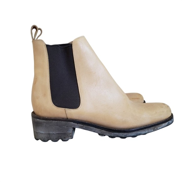 Robert Clergerie Chelsea Beige Size 8 Rustic Leather Platform Distressed Boots‎ - Picture 2 of 10